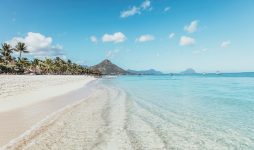 Незабываемый семейный и романтический отдых на Маврикии с курортами Sunlife