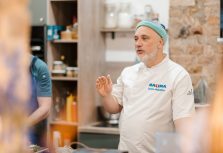 Средиземноморское настроение на кухне: рецепт тунца с карамелизированным апельсином от Лауриса Алексеевса