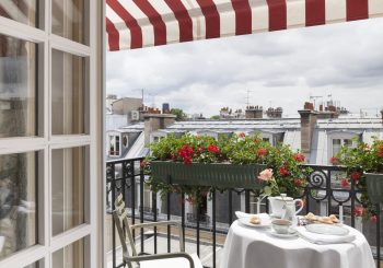 Обновленные номера в Le Bristol, Париж