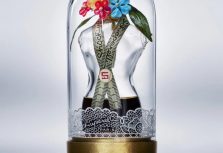 Как Эльза Скиапарелли превратила сюрреализм в высокую моду