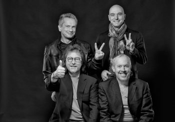 Миром правит любовь