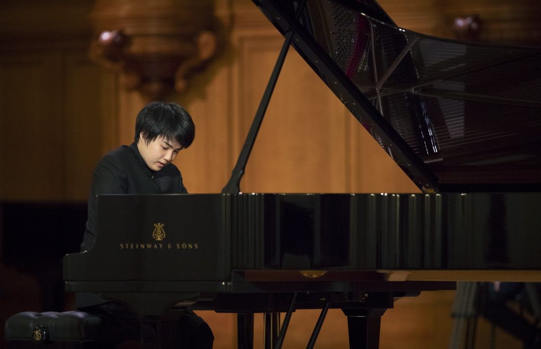 Гениальный Мао Фудзита даст концерт в Риге