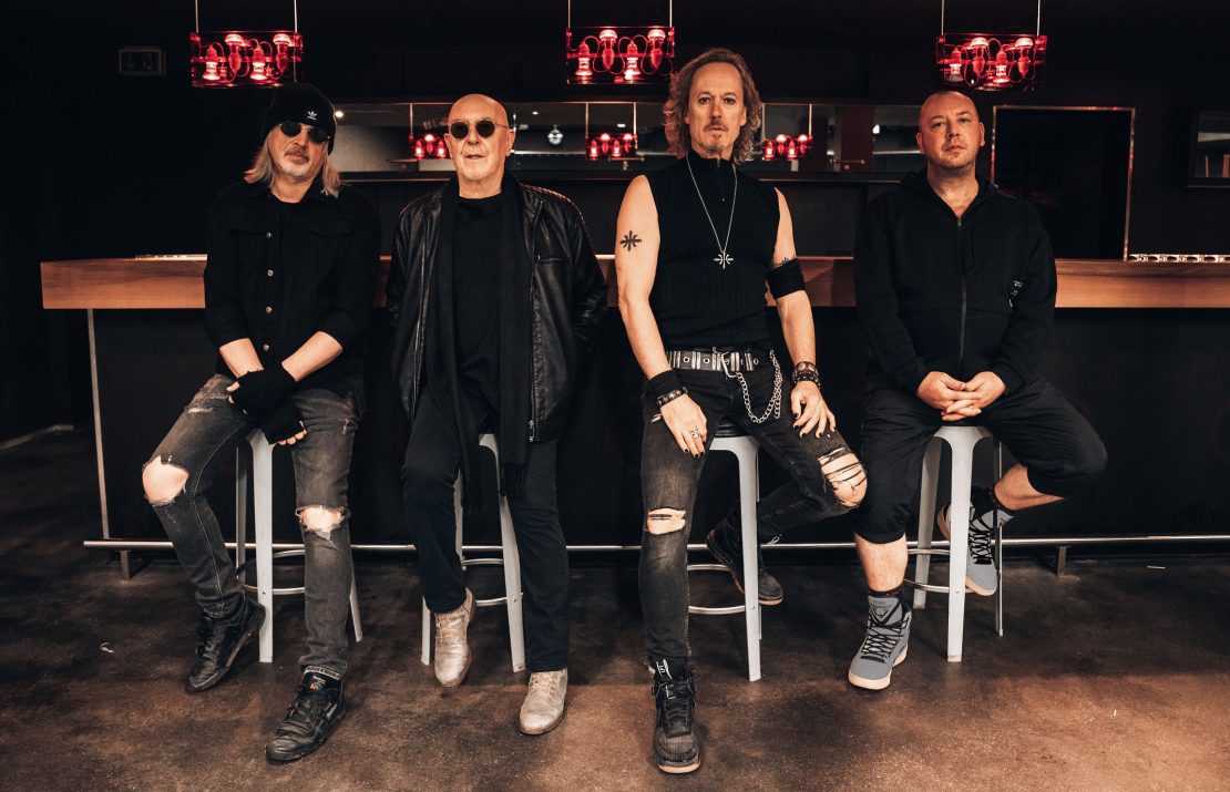 В Риге выступит популярная рок-группа «‎Nazareth»‎