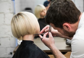 Более 10 профессий, в которых может угрожать отек