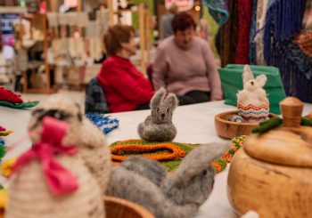 В торговом центре “Domina Shopping” открылась пасхальная благотворительная ярмарка