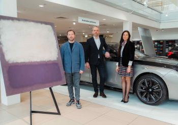 В автосалоне BMW открылась выставка репродукций картин художника Марка Ротко