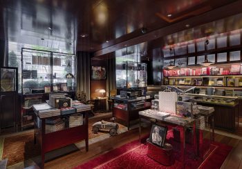 Книги Энни Лейбовиц поступили в продажу