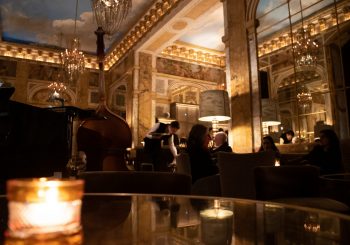 В Hôtel de Crillon открывается зимняя терраса в баре Les Ambassadeurs