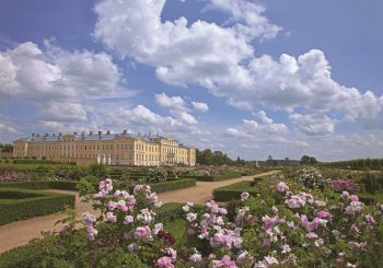 Рундале. Возрождение легенды