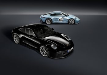 В честь 60-летия “911” компания “Porsche” выпустила специальную юбилейную модель – “Porsche 911 S/T”