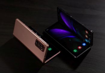 Новый смартфон Samsung Galaxy Z Fold2: открывается как книга