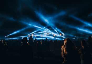 Куда пойти на этих выходных в Риге и окрестностях: Хэллоуин, ярмарки, кино и творческие встречи