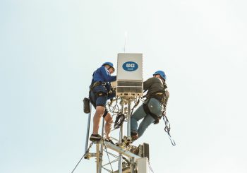 Tele2 первым в Латвии запустил в коммерческом режиме сеть 5G