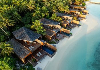 Праздничный сезон с историей: The St. Regis Maldives Vommuli Resort отмечает 10 лет
