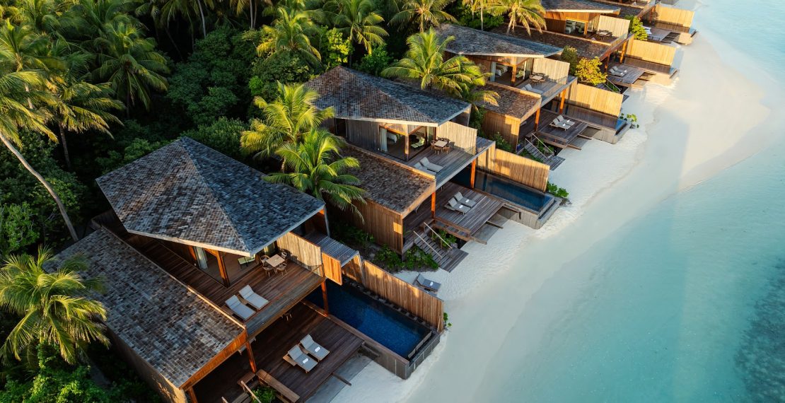 Праздничный сезон с историей: The St. Regis Maldives Vommuli Resort отмечает 10 лет