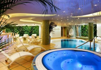 Для прекрасных дам