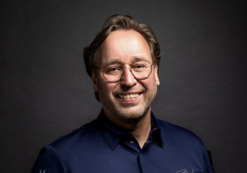 Обладатель трех звезд Мишлен шеф Томас Бюнер продолжит гастрономическую программу резиденций в Cap St Georges