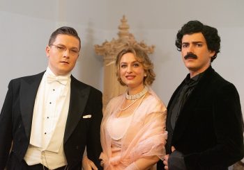 «3 звезды. Зигфрид» — музыкальная постановка биографической истории о Зигфриде Анна Мейеровиц — символе свободы Латвии