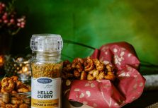 Острые орехи кешью с приправой Hello curry