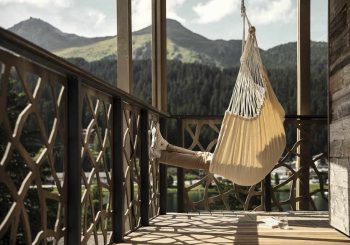 Сдвигая горы: Tschuggen Hotel Group представляет новый концепт Moving Mountains