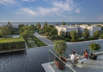 Предложения курорта The Oberoi Beach Resort, Al Zorah к празднику 8 Марта