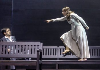 Памяти Туминаса: израильский театр «Гешер» везет в Ригу «Анну Каренину»