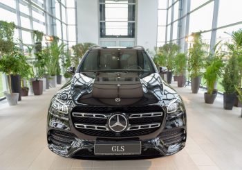 SIA Domenikss представляет первый в странах Балтии Mercedes-Benz GLS – внедорожник S-класса