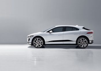 Jaguar I-PACE — лучший кроссовер повышенной проходимости