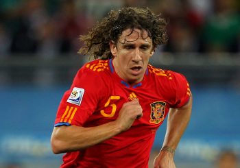 Серия мастер-классов для детей от звезды испанского футбола Карлеса Пуйоля в отеле Patina Maldives