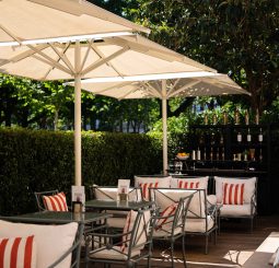 La Réserve Paris — Hotel and Spa Самый желанный адрес Парижской недели моды