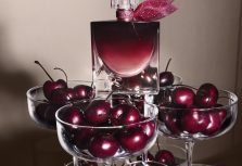 Вишня на счастье: Lancôme представил новый La Vie Est Belle L’Elixir Very Cherry