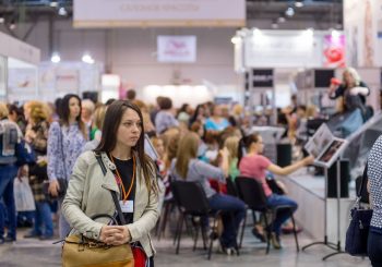 Атмосфера вдохновения и красоты на творческом благотворительном фестивале «Любить, вдохновлять, делиться»