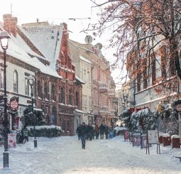 Рождество в Вильнюсе 2026: объявлены даты ярмарки и зажжения елки