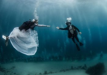 Глубокие чувства: отель Metropole Monte-Carlo предлагает гостям провести свадебную церемонию под водой