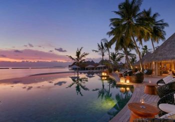 В The Nautilus Maldives новая практика Full Moon Crystal Singing Bowl