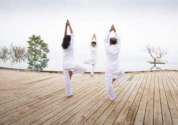 Как похудеть с помощью йогатерапии. Советы главного врача центра йоги и натуропатии Prakriti Shakti, Индия