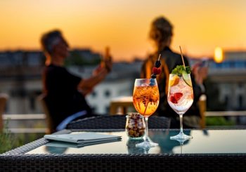 Берлин. Rocco Forte Hotel de Rome предлагает потанцевать на крыше