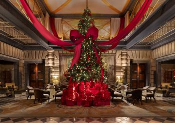 Волшебный Новый год и сказочные декорации в легендарном отеле Metropole Monte-Carlo