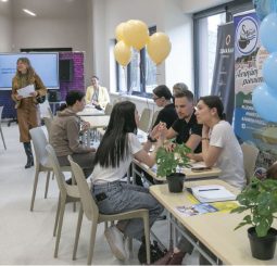 В Юрмале на ярмарке вакансий предложат более 100 рабочих мест