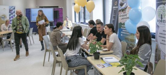 В Юрмале на ярмарке вакансий предложат более 100 рабочих мест