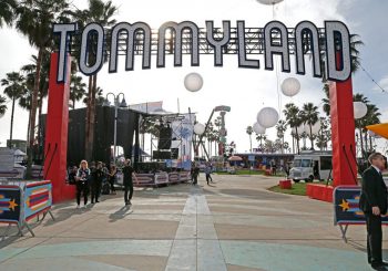 Первая коллаборация Хилфигера